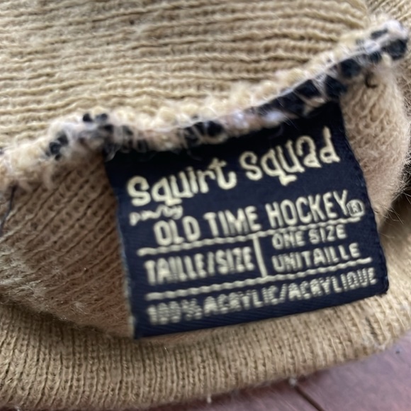 Pittsburgh Penguins NHL Squirt Squad toque - Picture 5 of 7